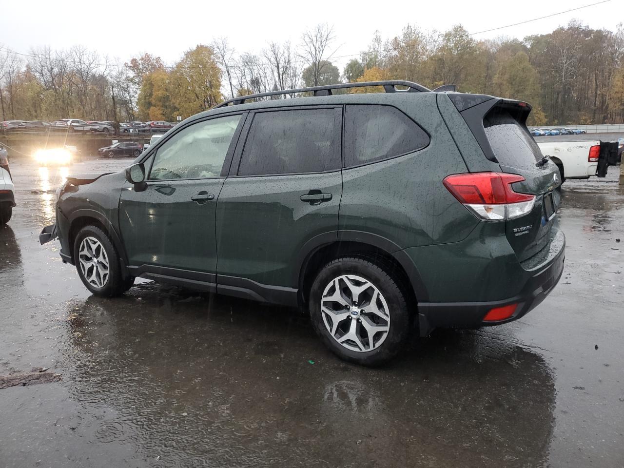 2024 Subaru Forester - zdjęcie 2