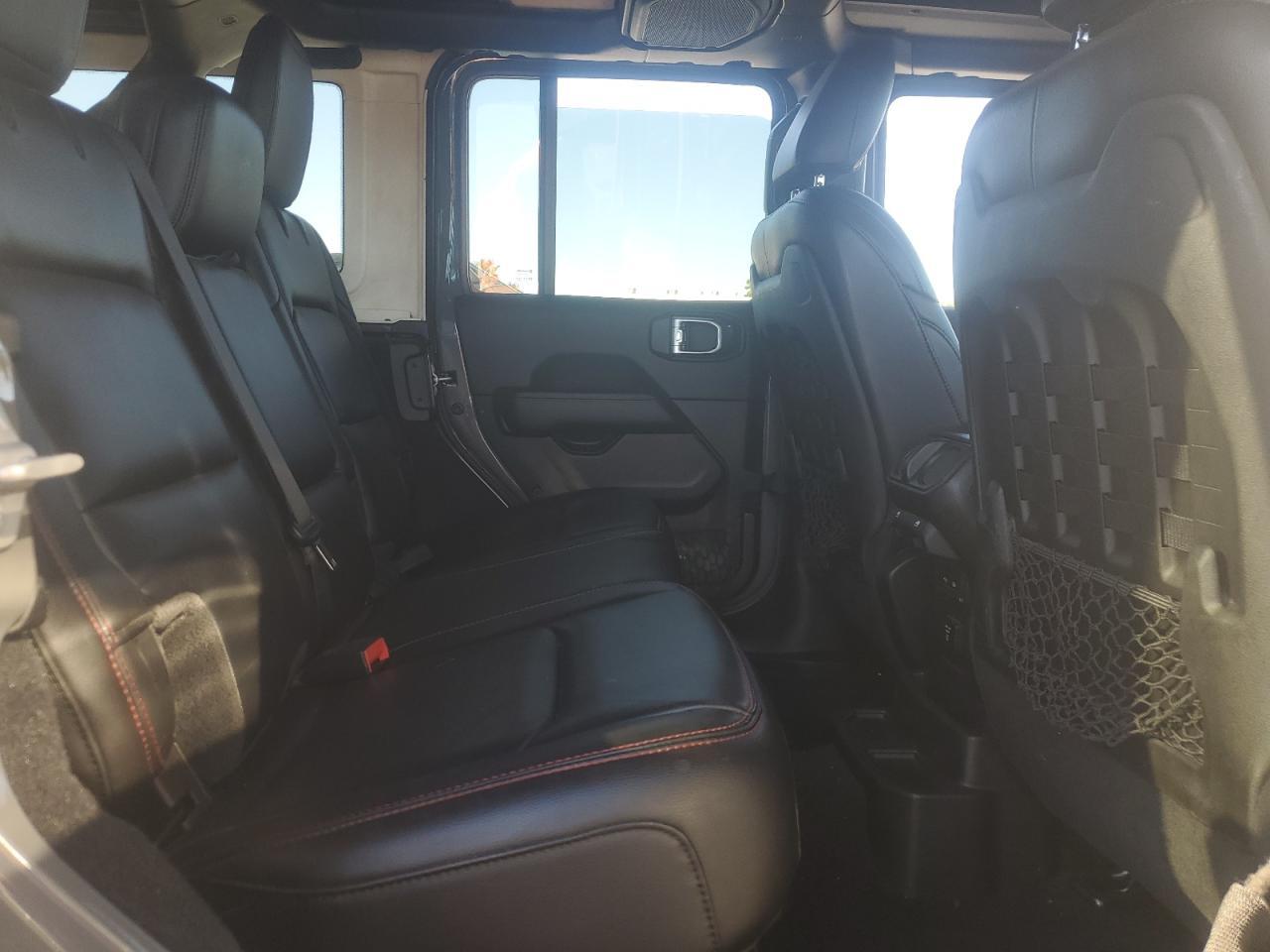 2020 Jeep Wrangler - zdjęcie 10