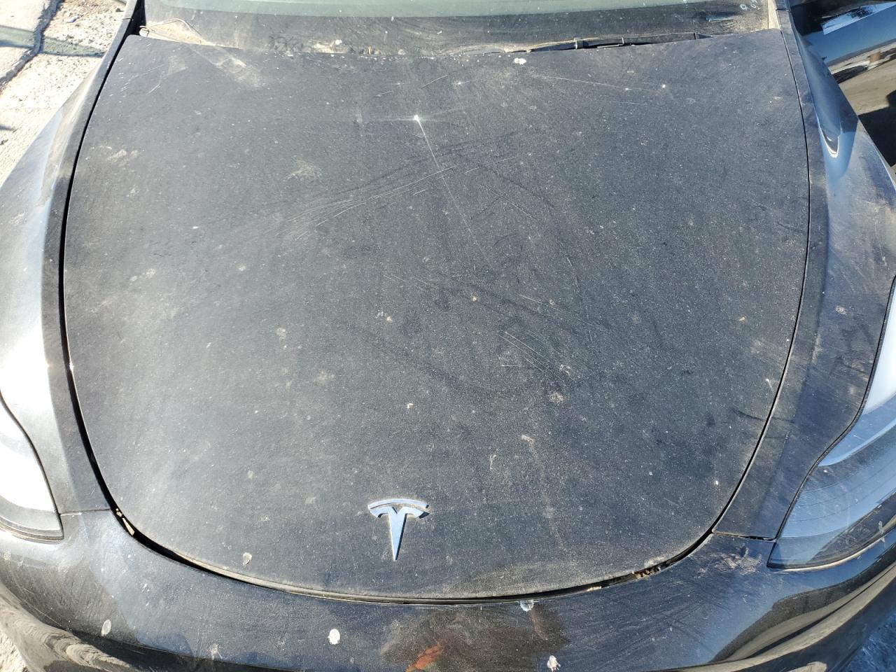 2024 Tesla Y - zdjęcie 12