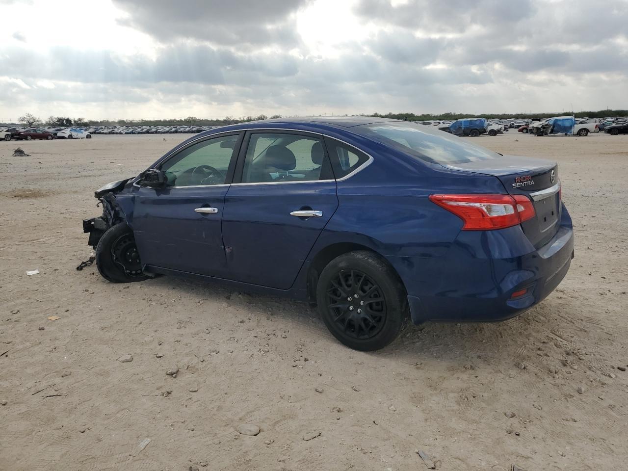 2019 Nissan Sentra - zdjęcie 2