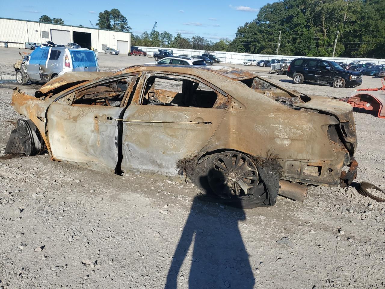 2015 Ford Taurus Limited - zdjęcie 2