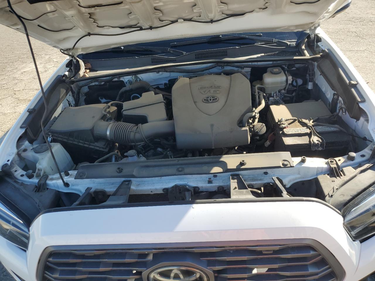 2021 Toyota Tacoma - zdjęcie 11