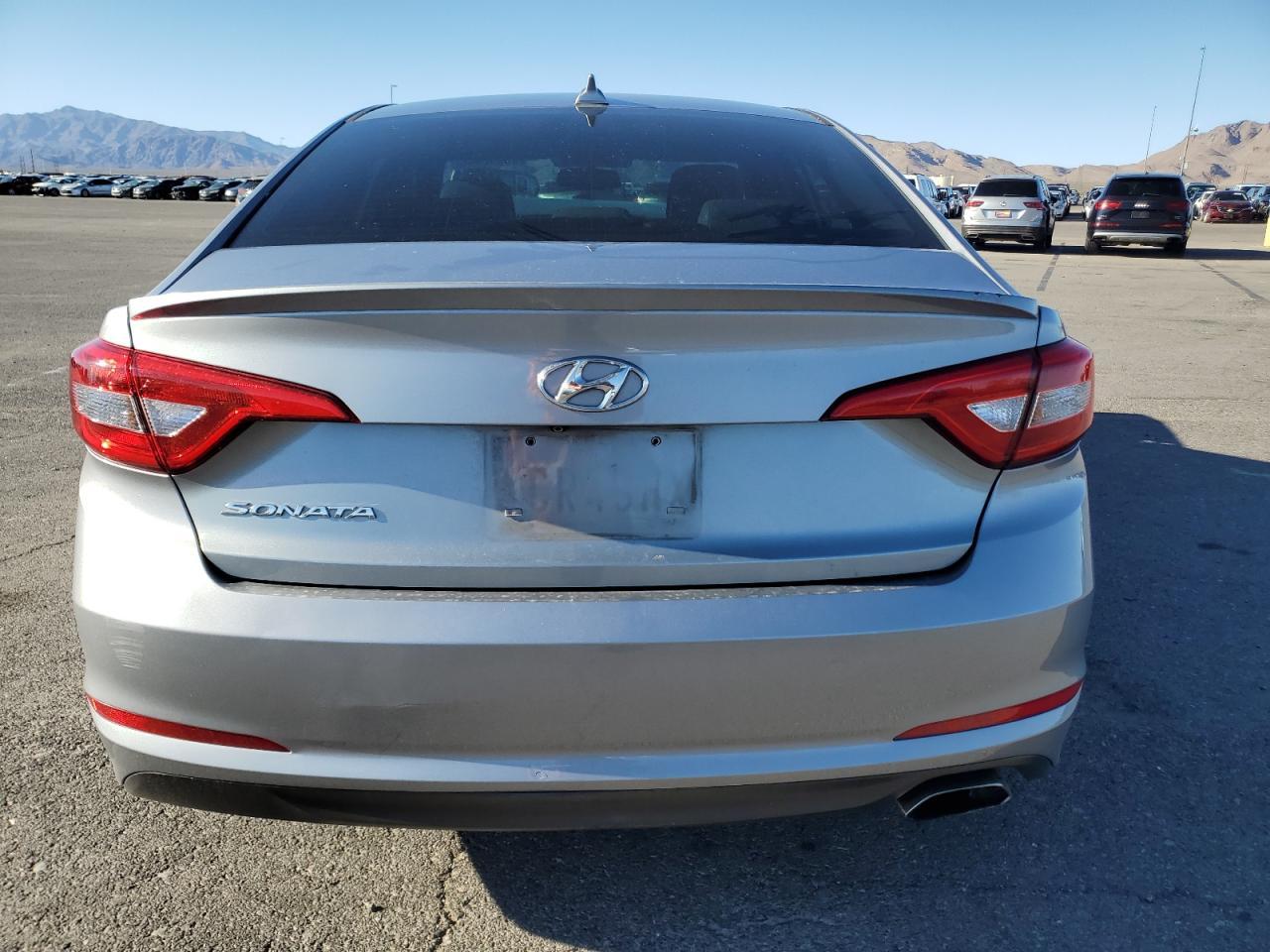 2017 Hyundai Sonata - zdjęcie 6
