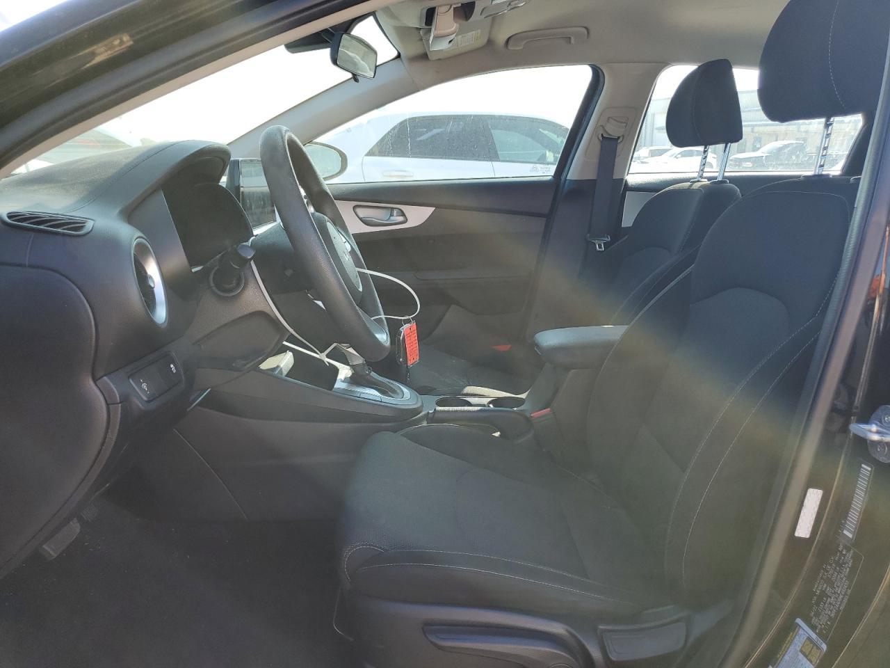 2022 Kia Forte - zdjęcie 7