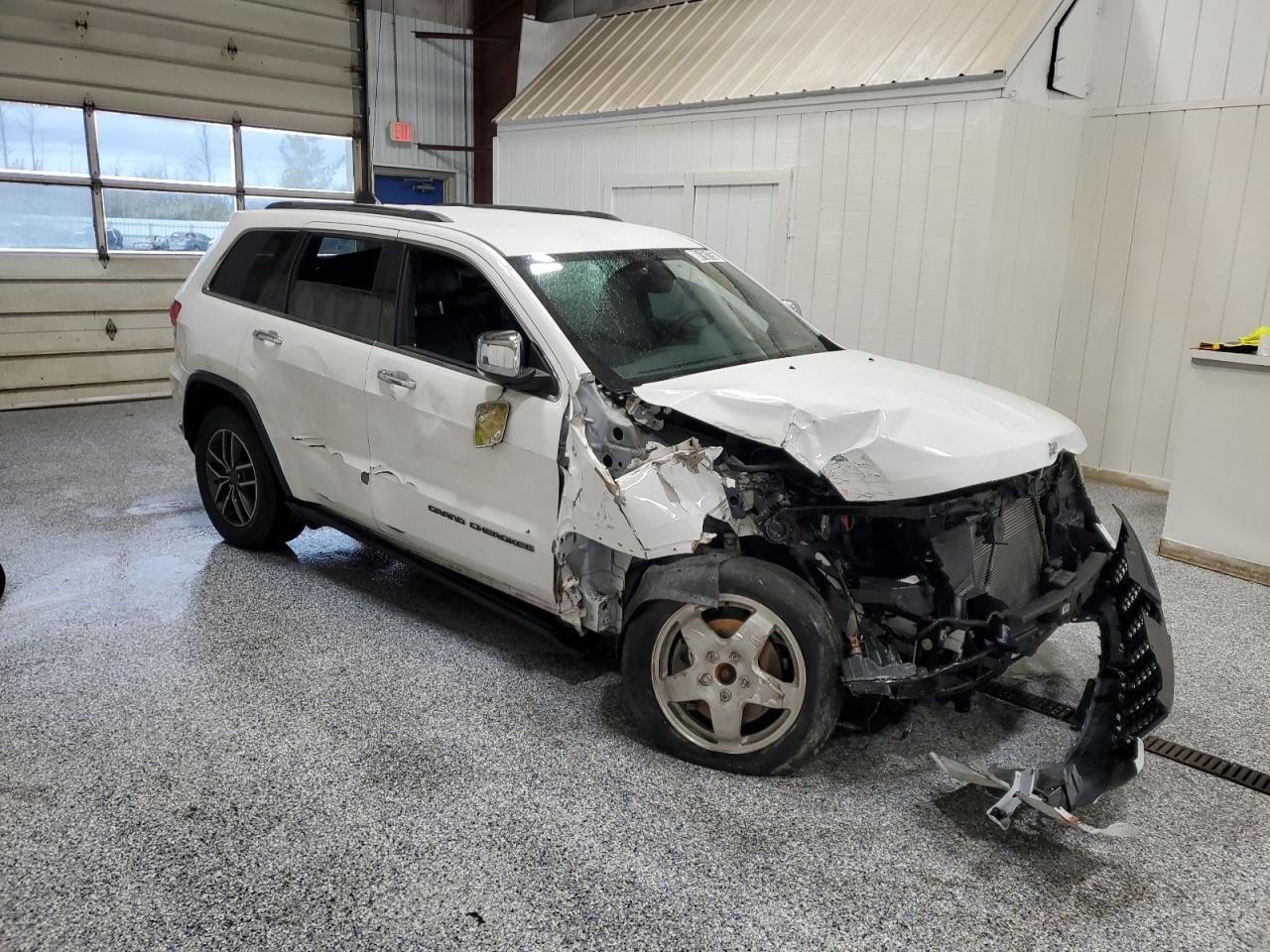 2019 Jeep Grand Cherokee - zdjęcie 4