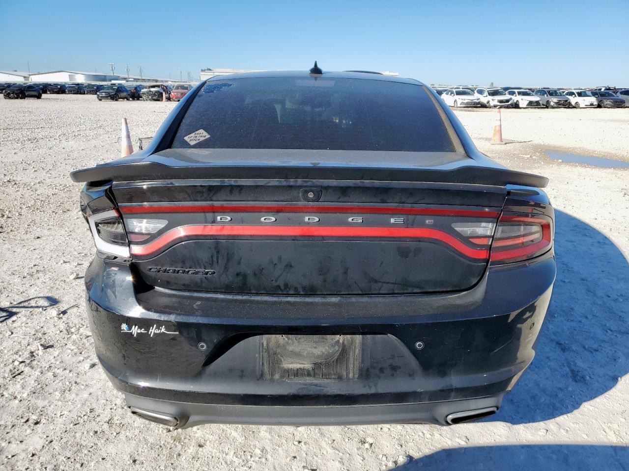 2017 Dodge Charger - zdjęcie 6