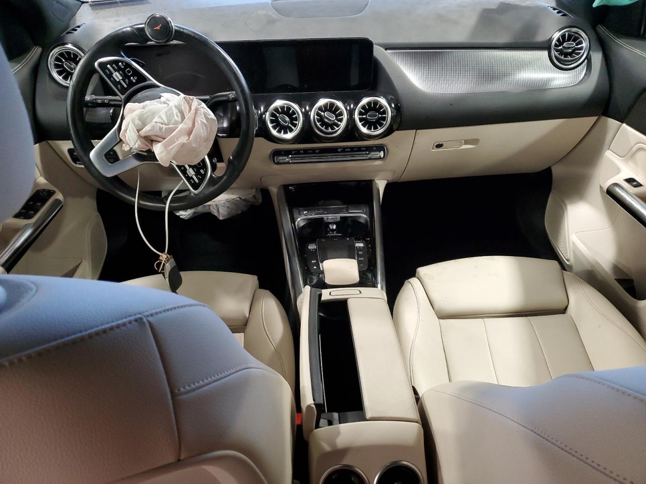 2022 Mercedes-Benz Klasa GLA - zdjęcie 8