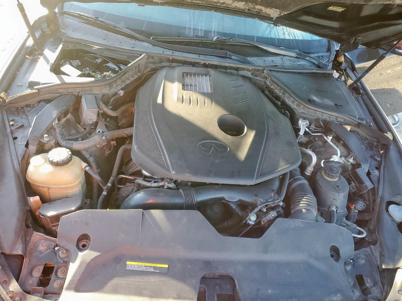 2016 Infiniti Q50 - zdjęcie 11