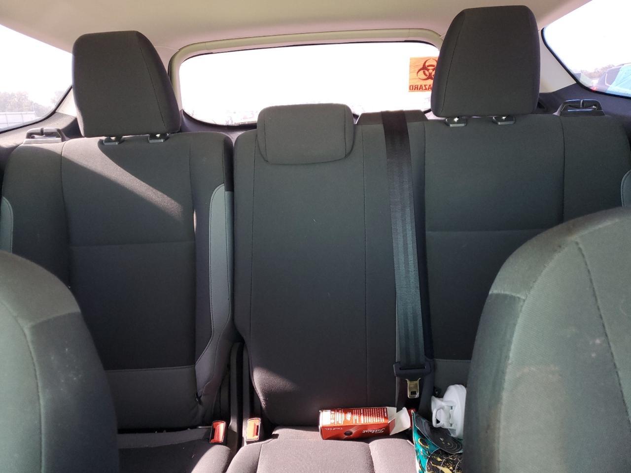 2013 Ford Escape S - zdjęcie 10
