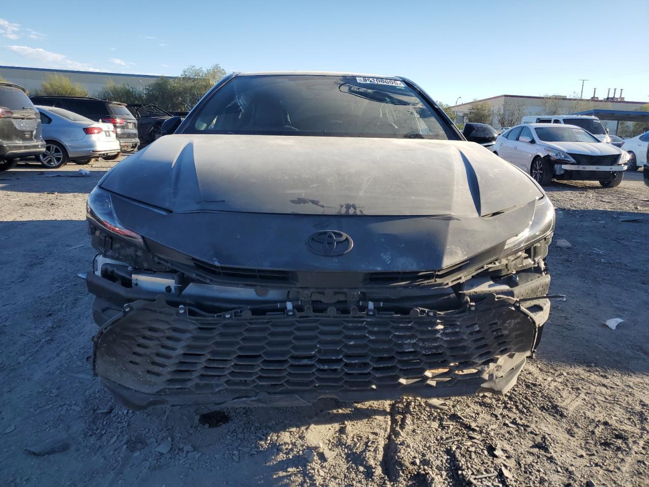 2025 Toyota Camry Xse - zdjęcie 5