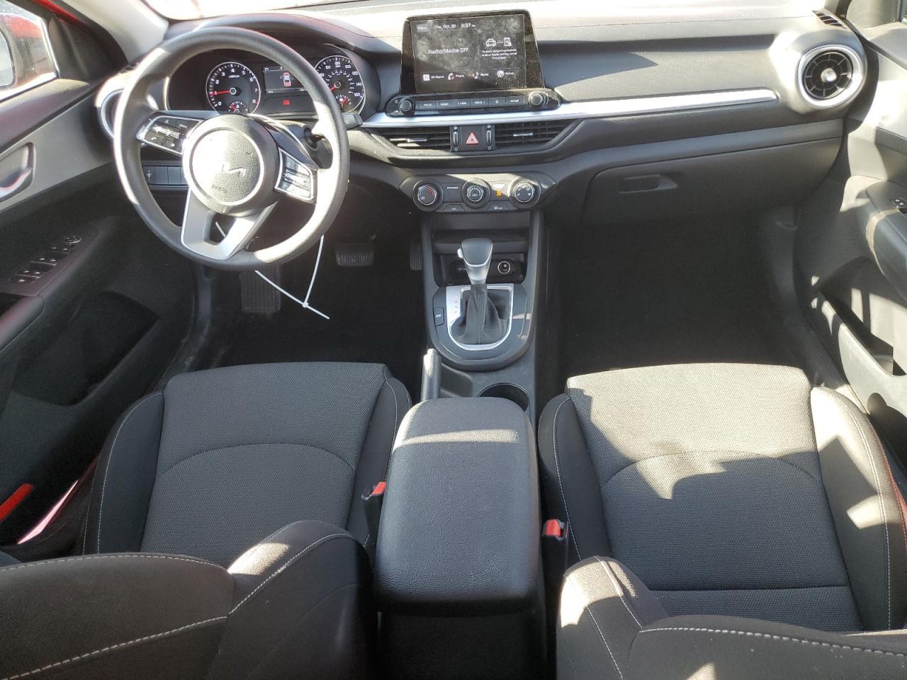 2023 Kia Forte Lx - zdjęcie 8