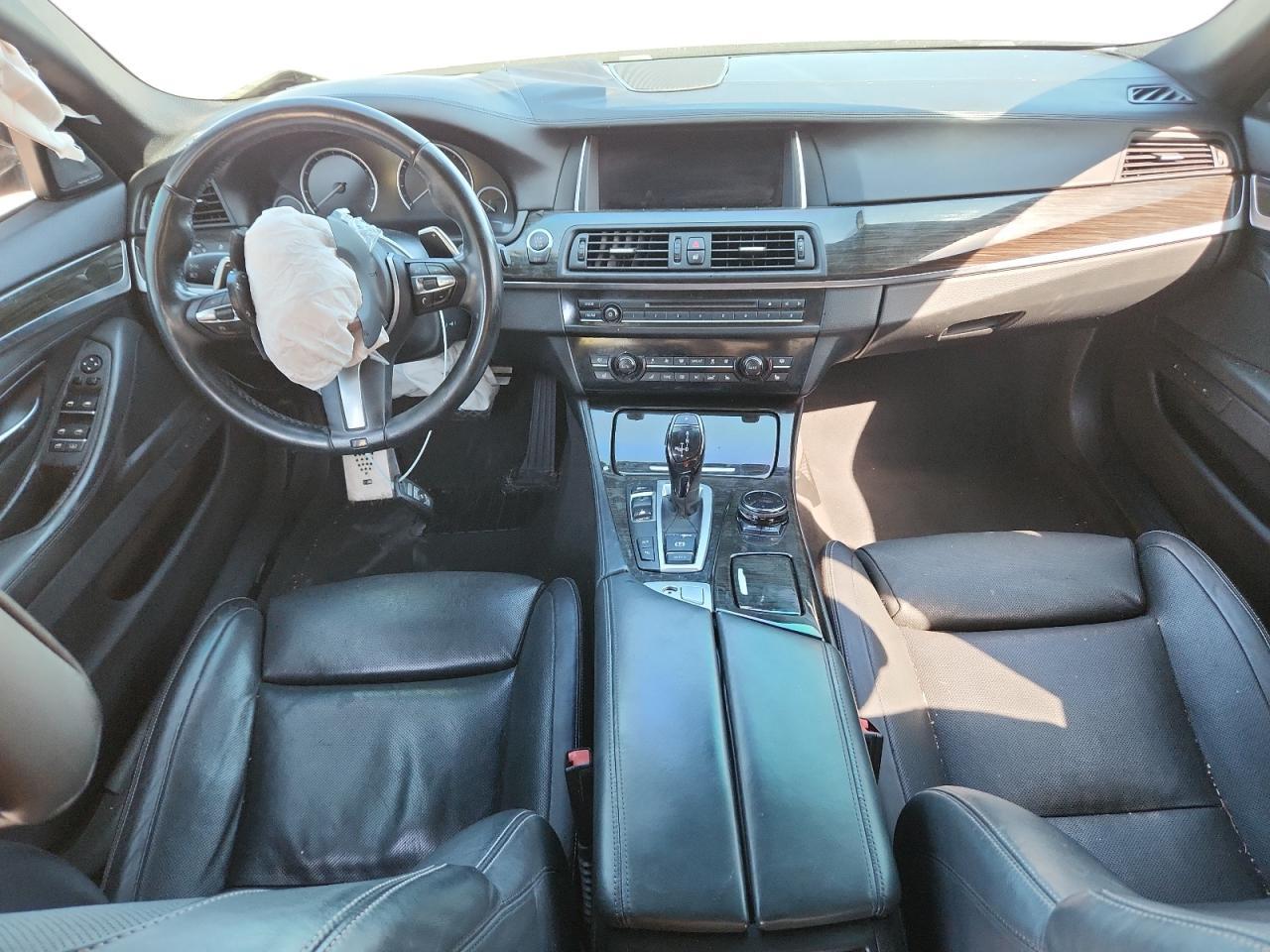 2016 BMW Seria 5 - zdjęcie 8