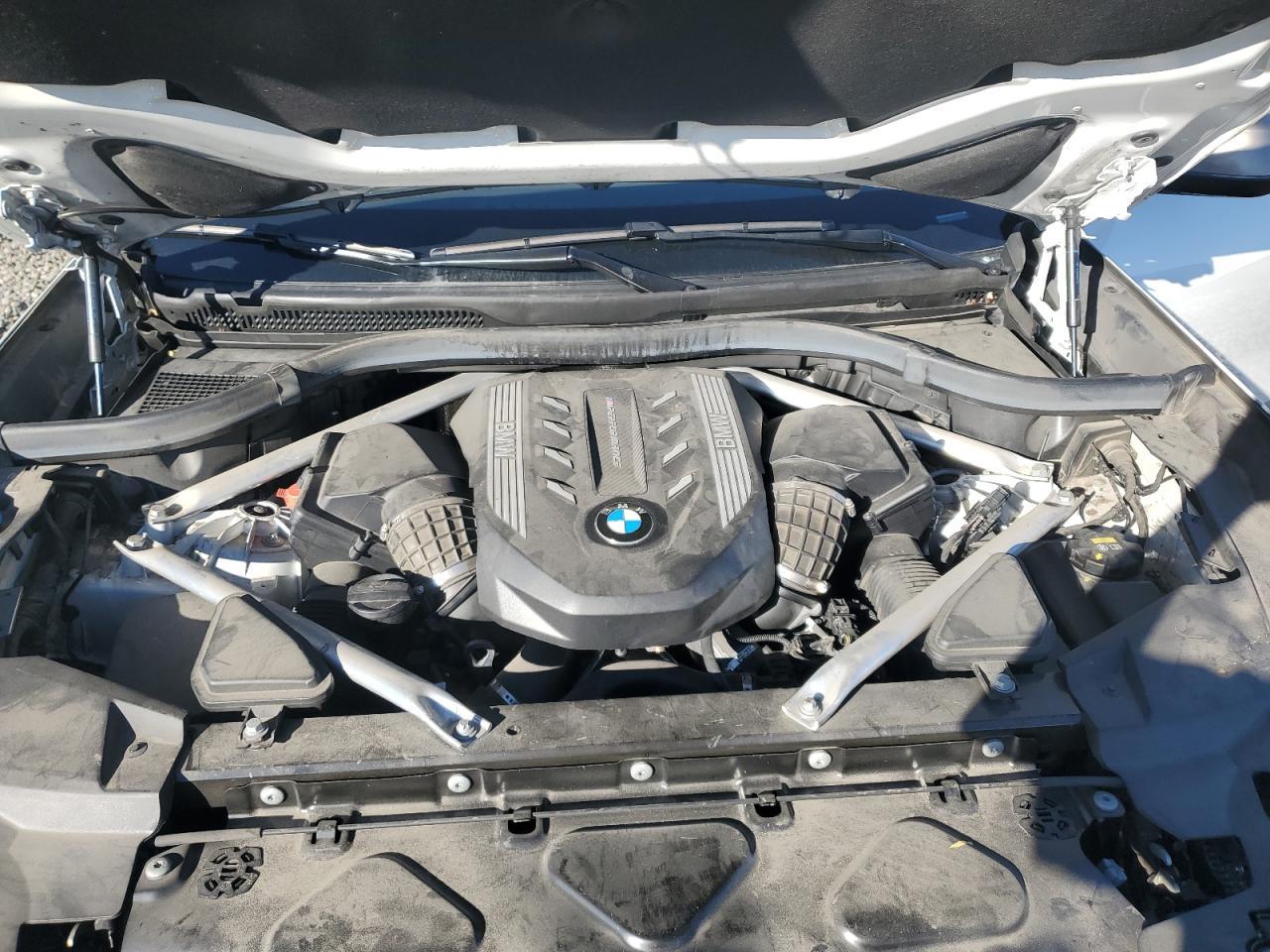 2021 BMW X5 - zdjęcie 12