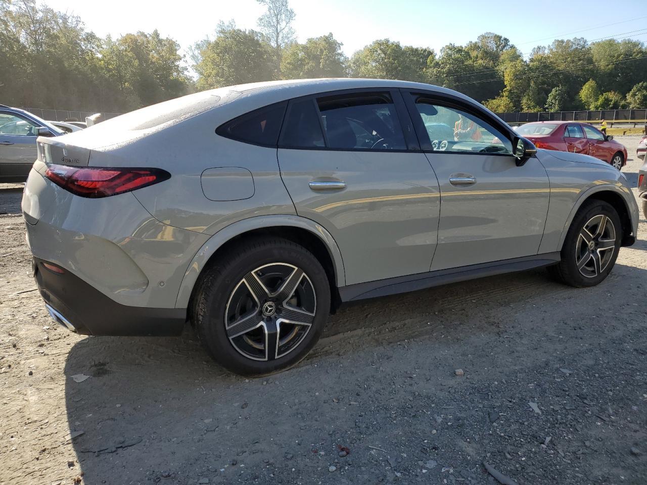 2025 Mercedes-Benz Glc Coupe 300 4Matic - zdjęcie 3