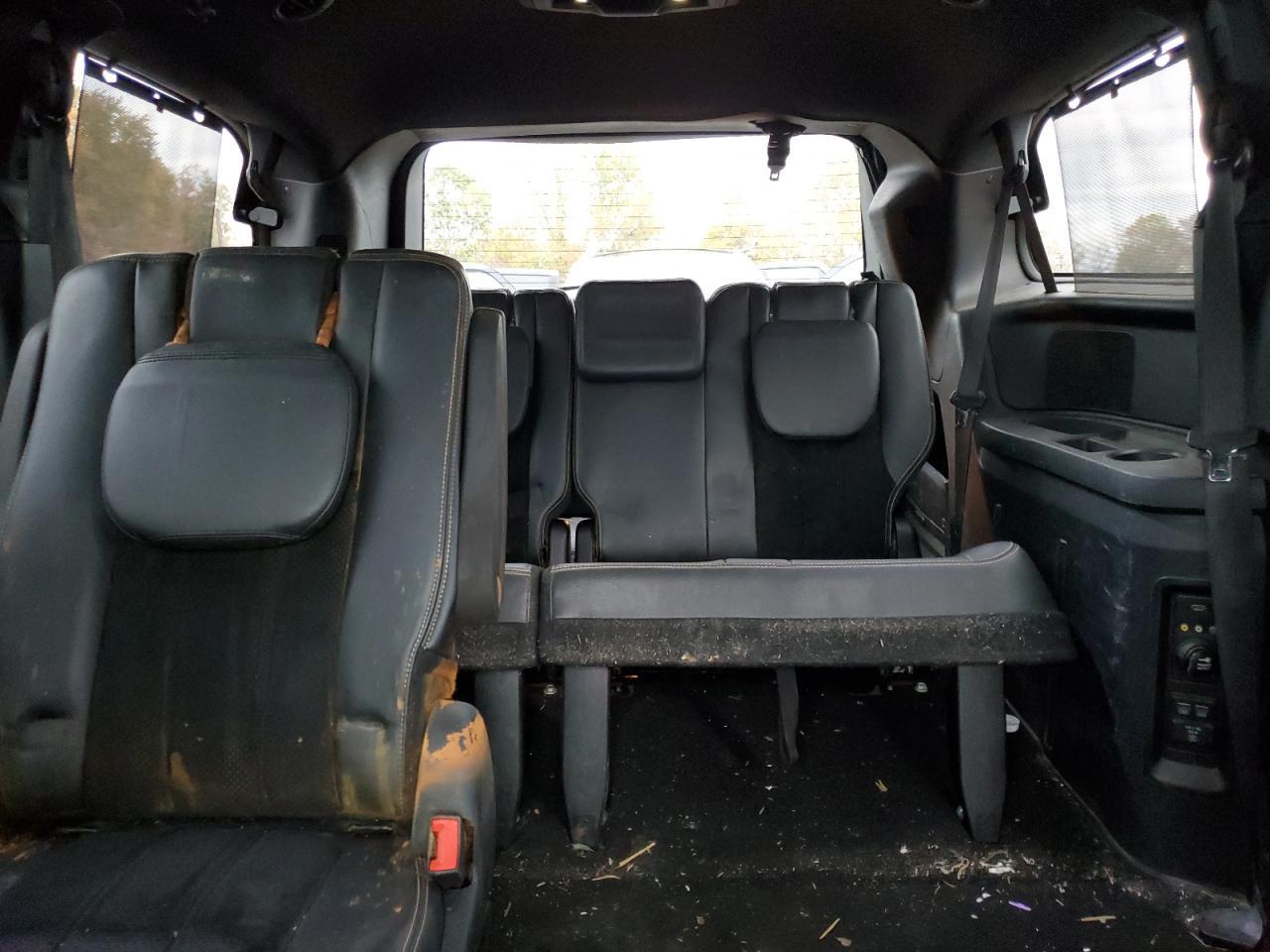 2016 Dodge Caravan - zdjęcie 10