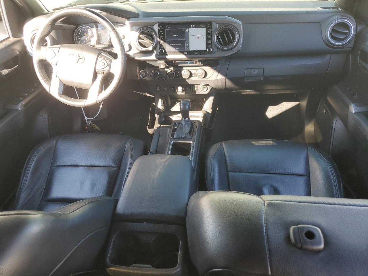 2021 Toyota Tacoma - zdjęcie 8