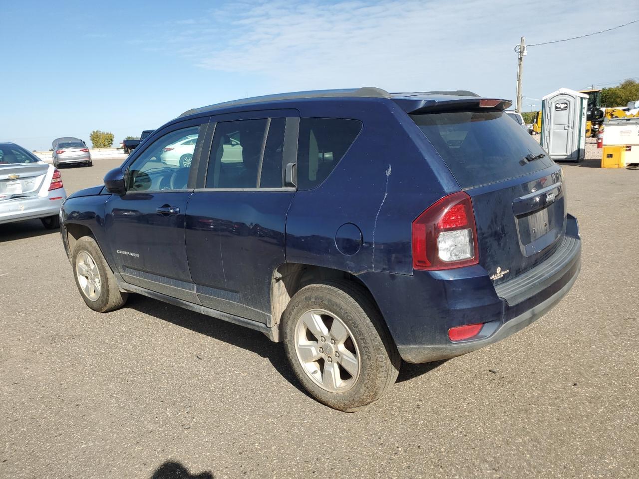 2014 Jeep Compass Latitude - zdjęcie 2