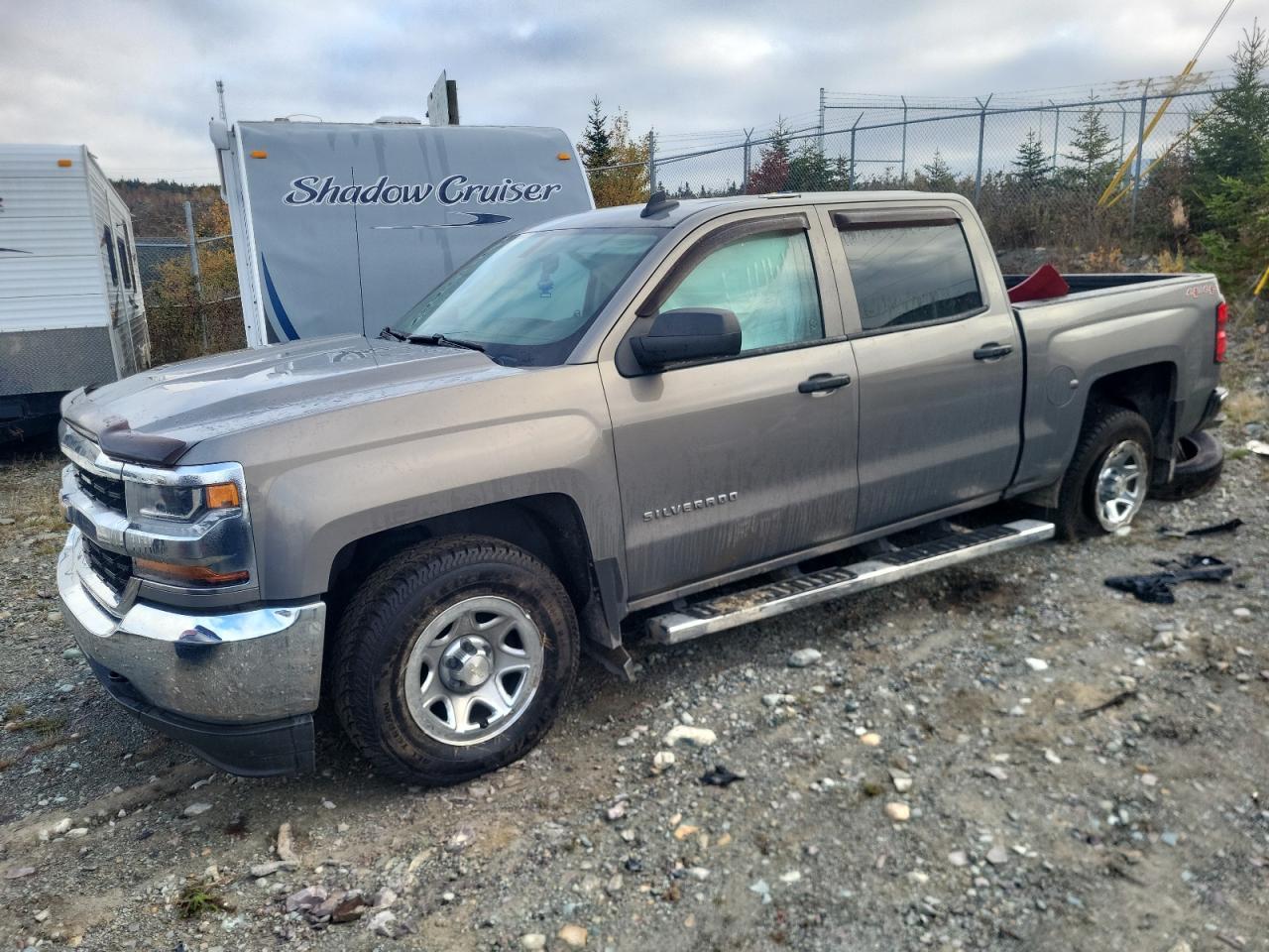 2017 Chevrolet Silverado K1500 - zdjęcie główne
