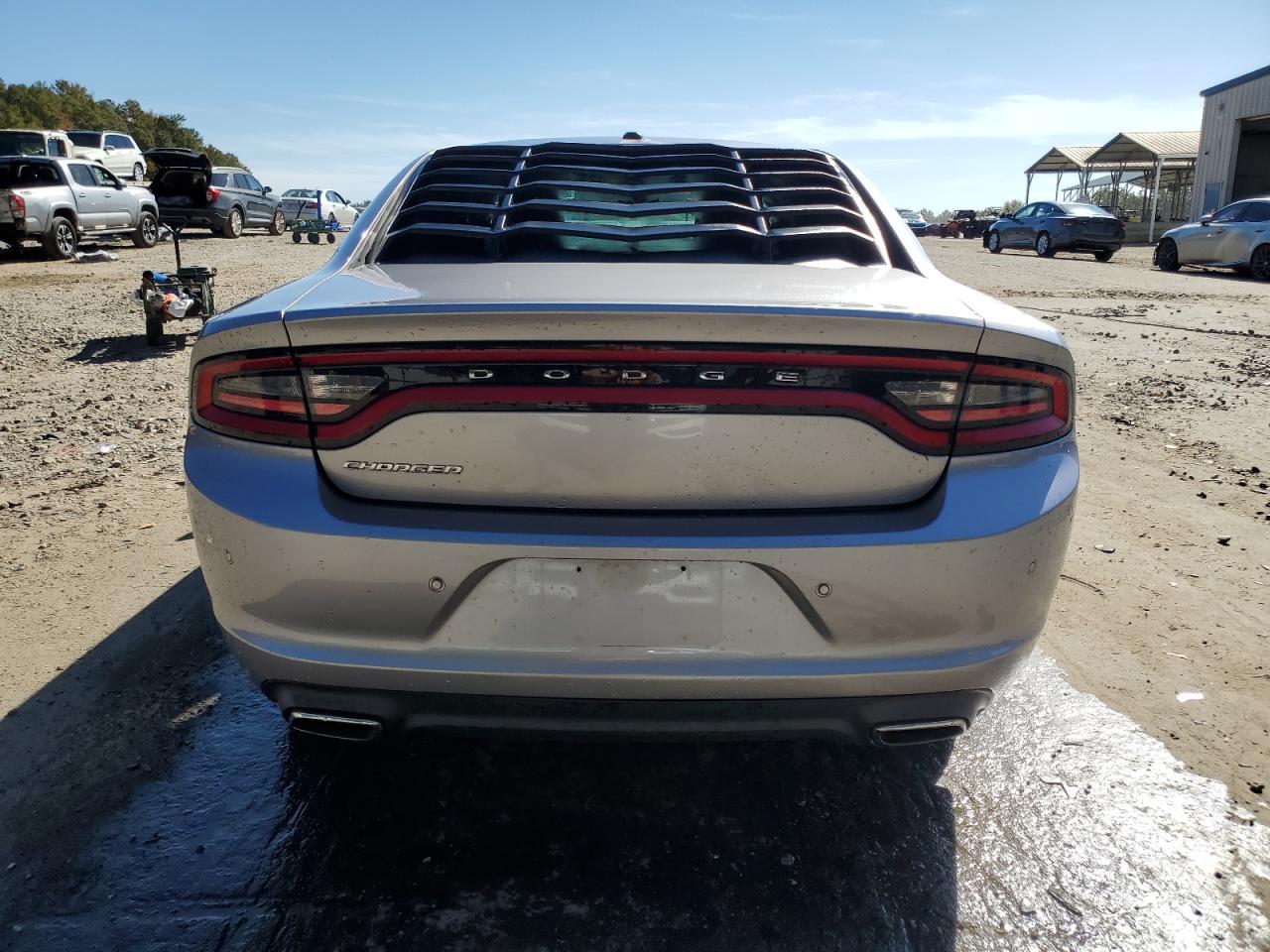 2015 Dodge Charger - zdjęcie 6