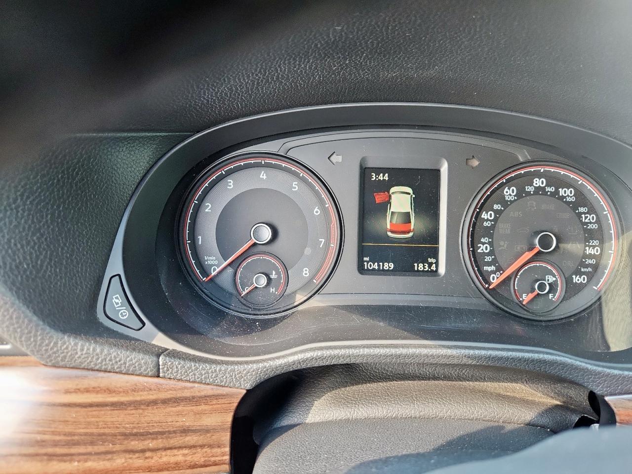 2022 Volkswagen Passat Limited Edition - zdjęcie 9