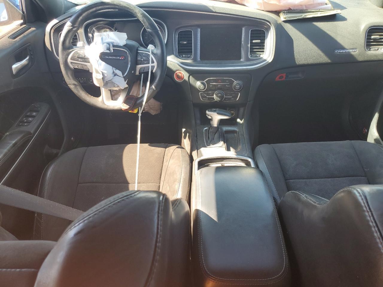 2016 Dodge Charger R/T - zdjęcie 8