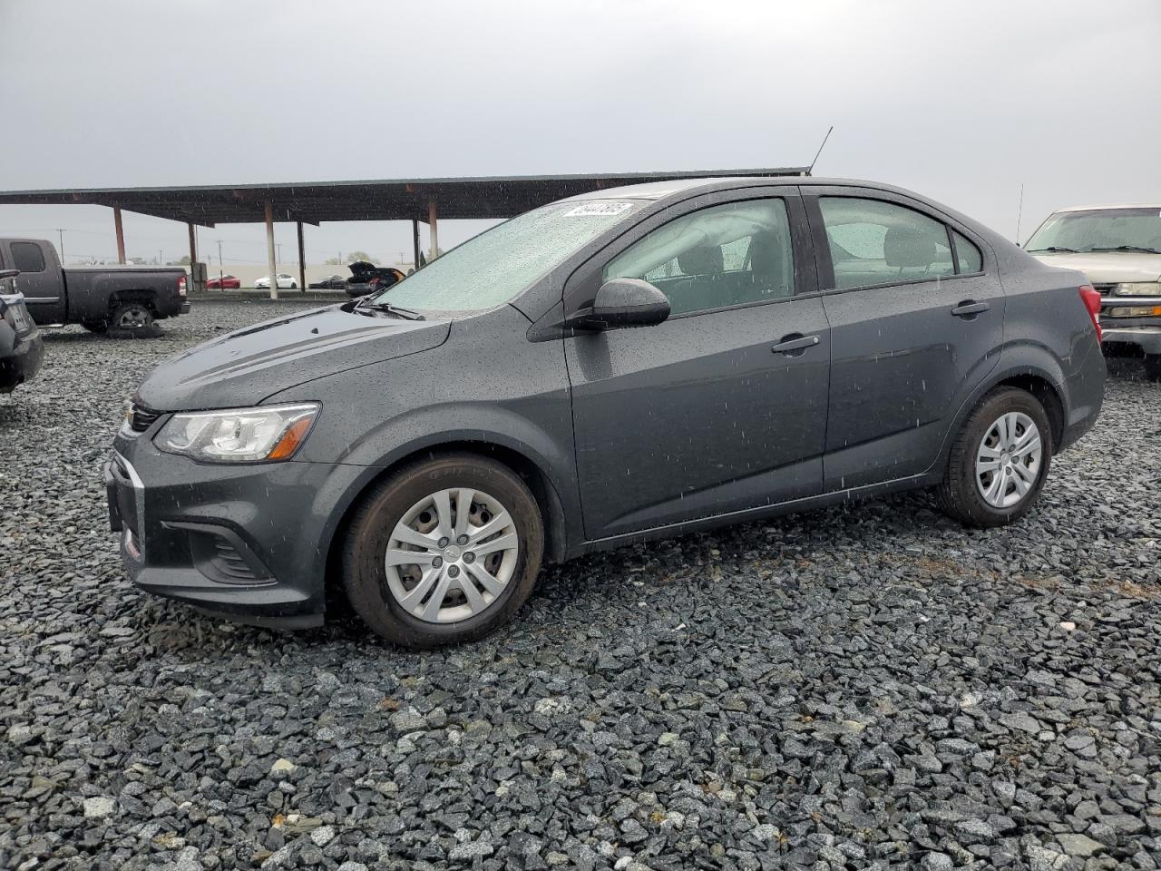 2017 Chevrolet Sonic - zdjęcie główne