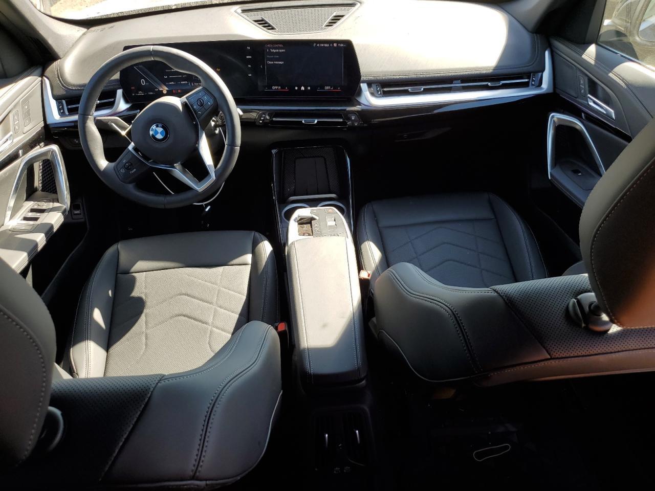 2025 BMW X1 xDrive28I - zdjęcie 8
