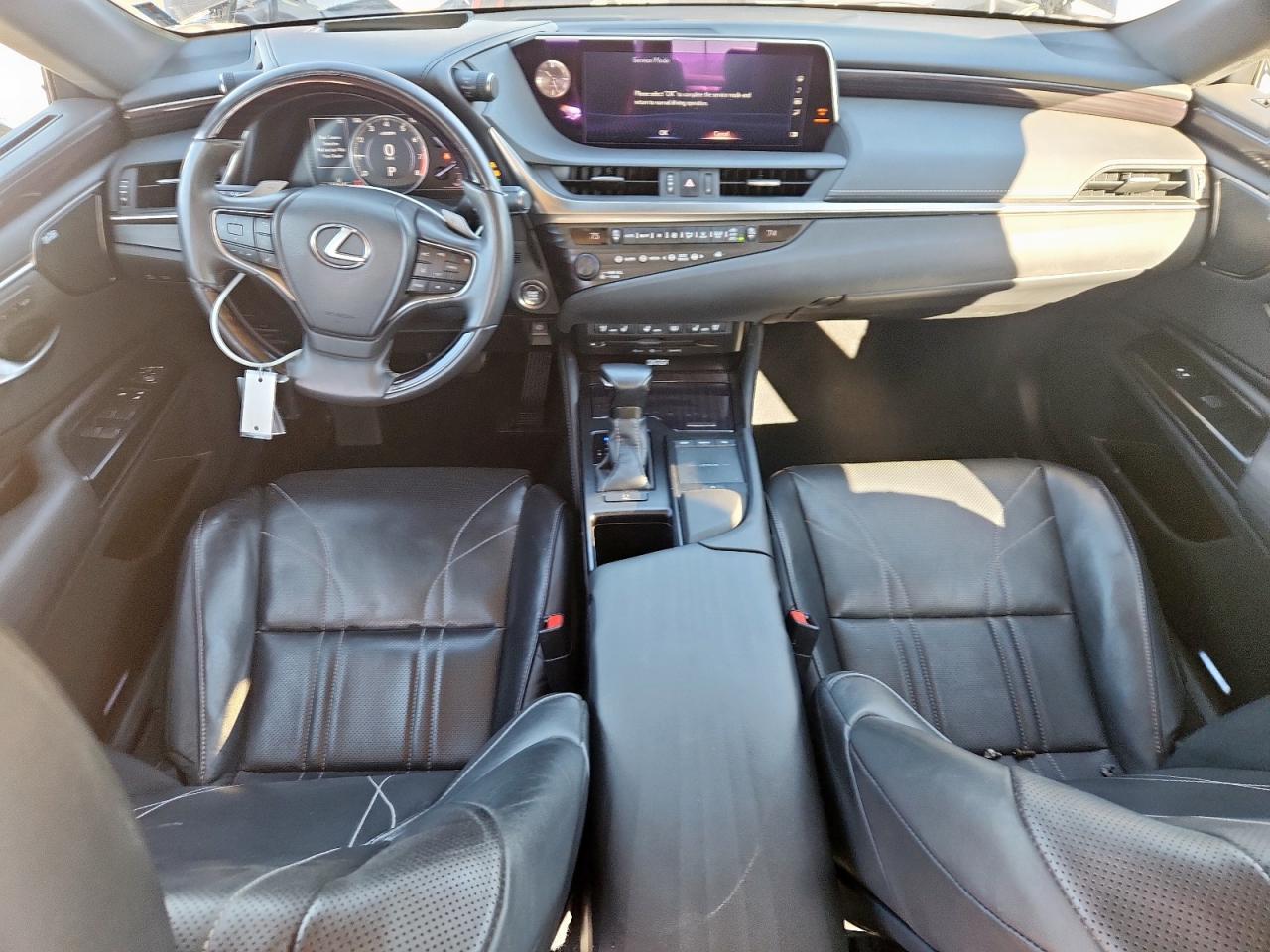 2020 Lexus ES - zdjęcie 8