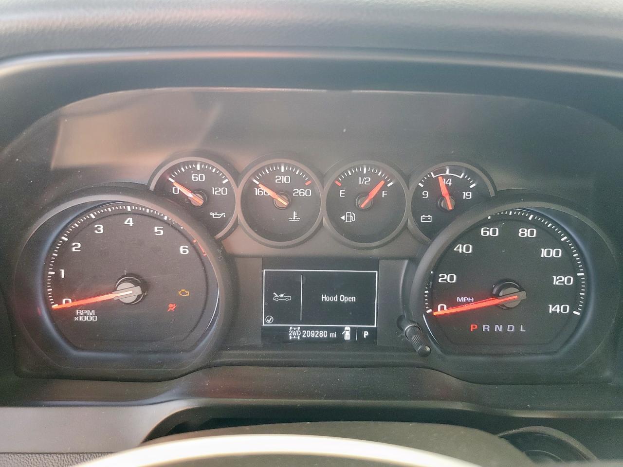 2021 Chevrolet Silverado - zdjęcie 9