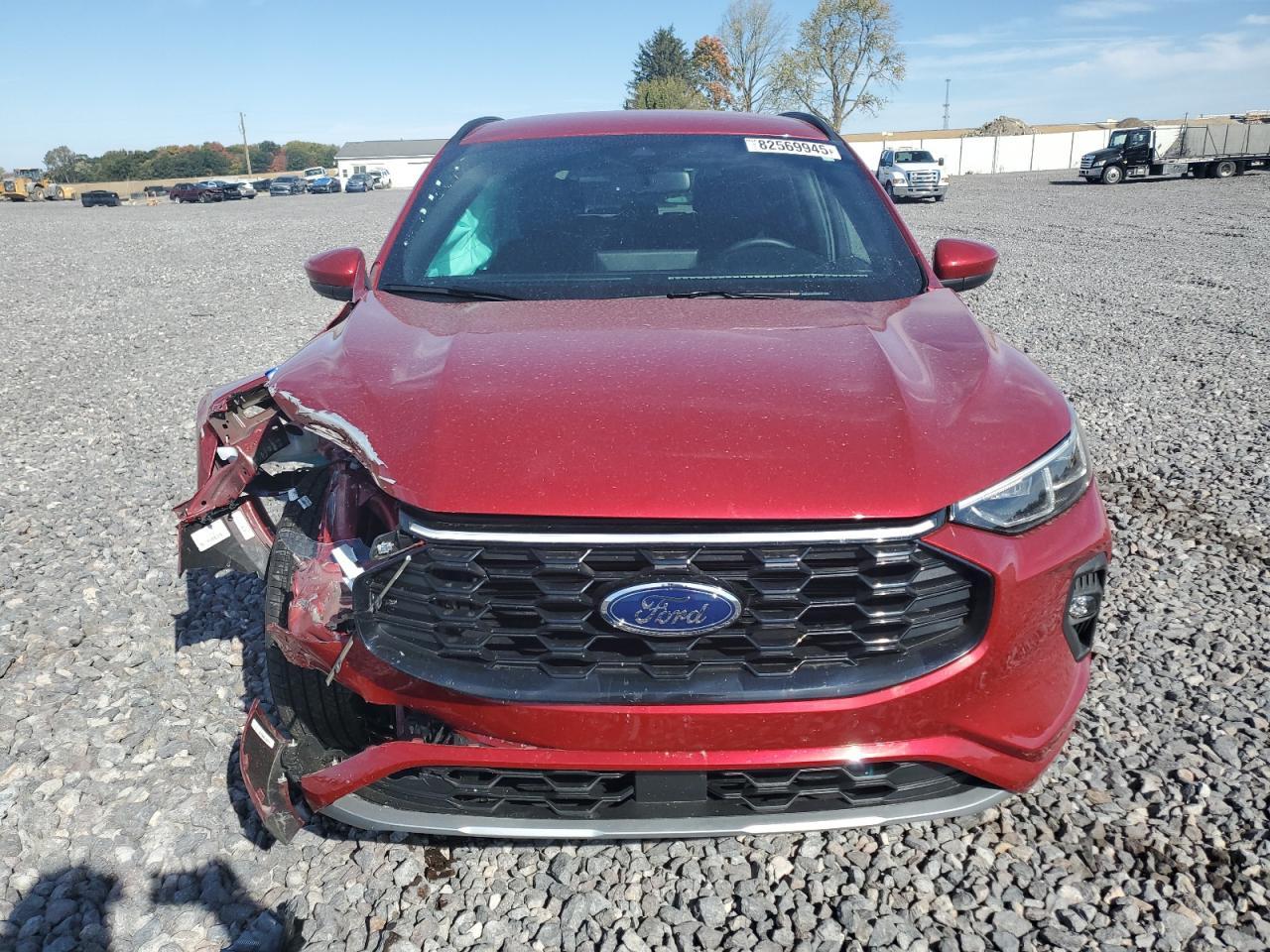 2025 Ford Escape St Line Elite - zdjęcie 5