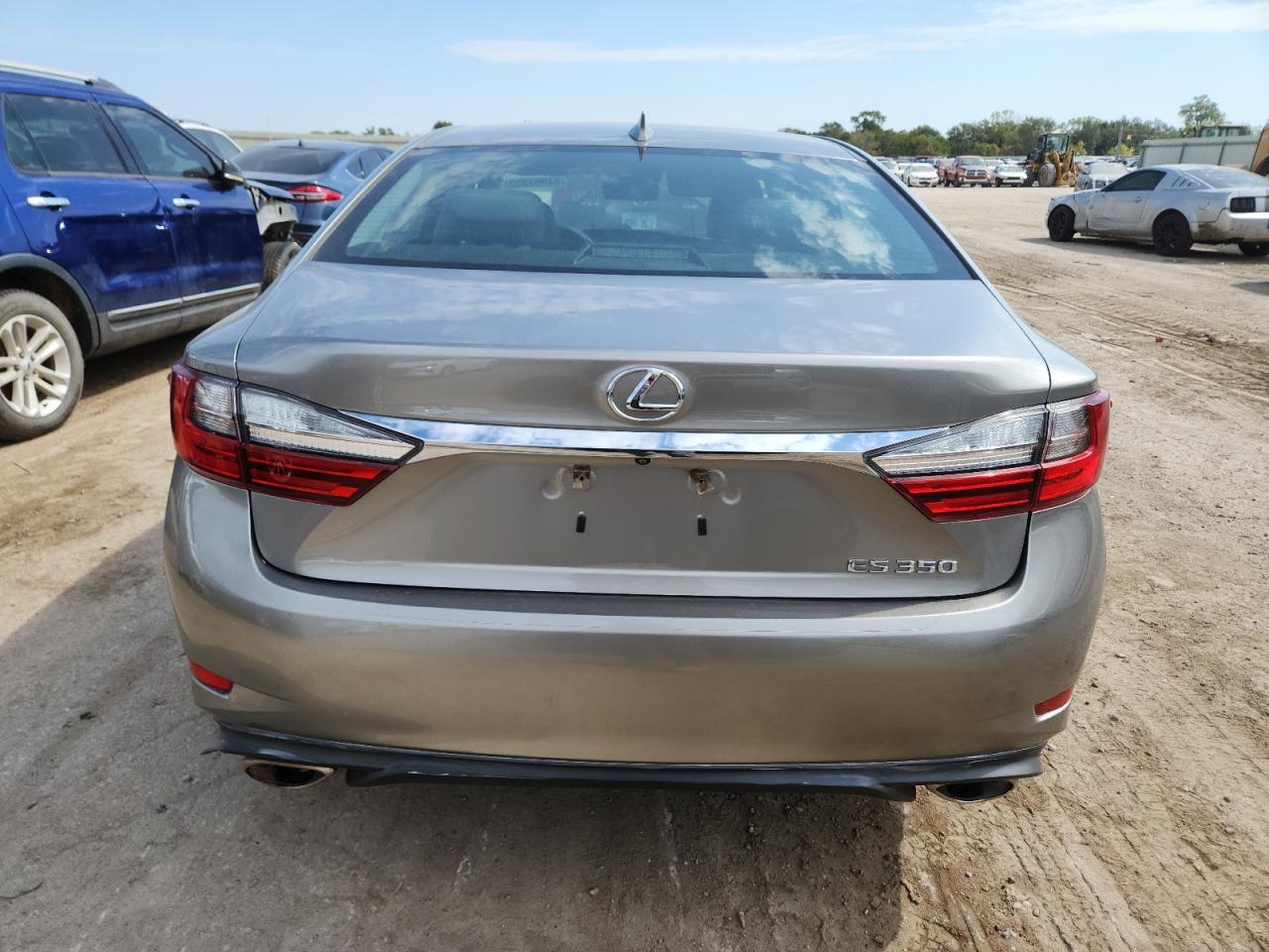 2017 Lexus ES - zdjęcie 6