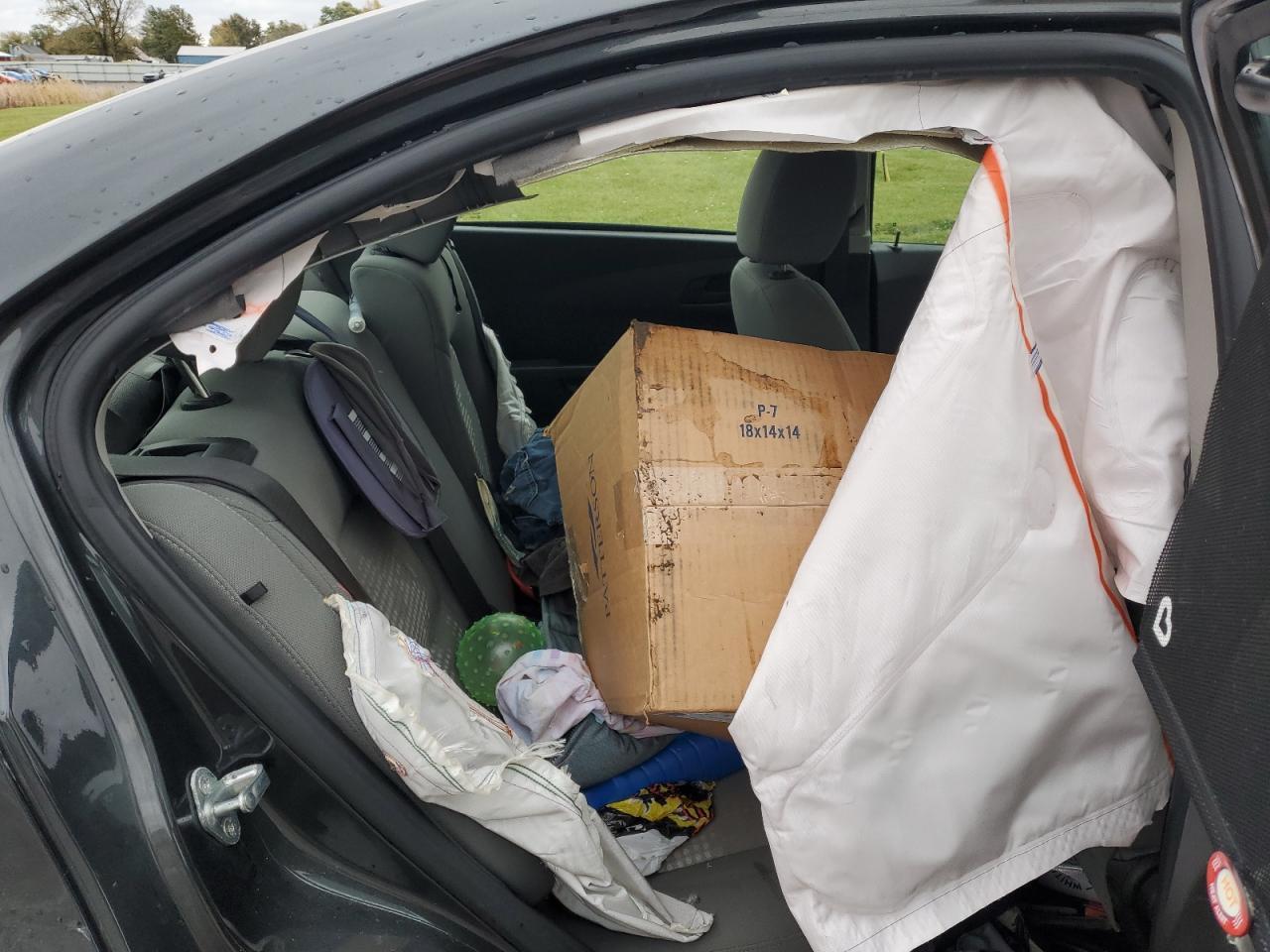 2020 Chevrolet Sonic - zdjęcie 10