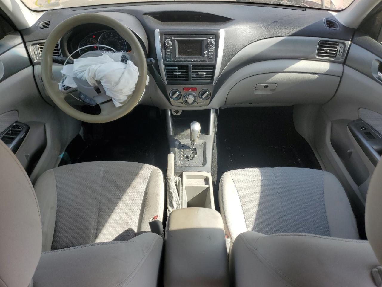 2013 Subaru Forester 2.5X Premium - zdjęcie 8