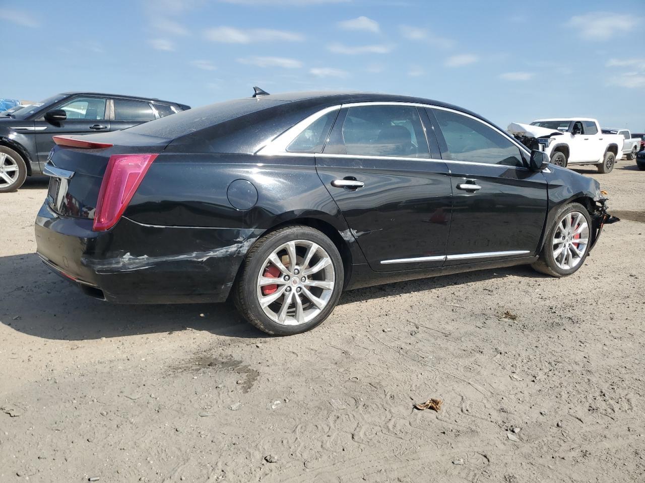 2013 Cadillac XTS - zdjęcie 3