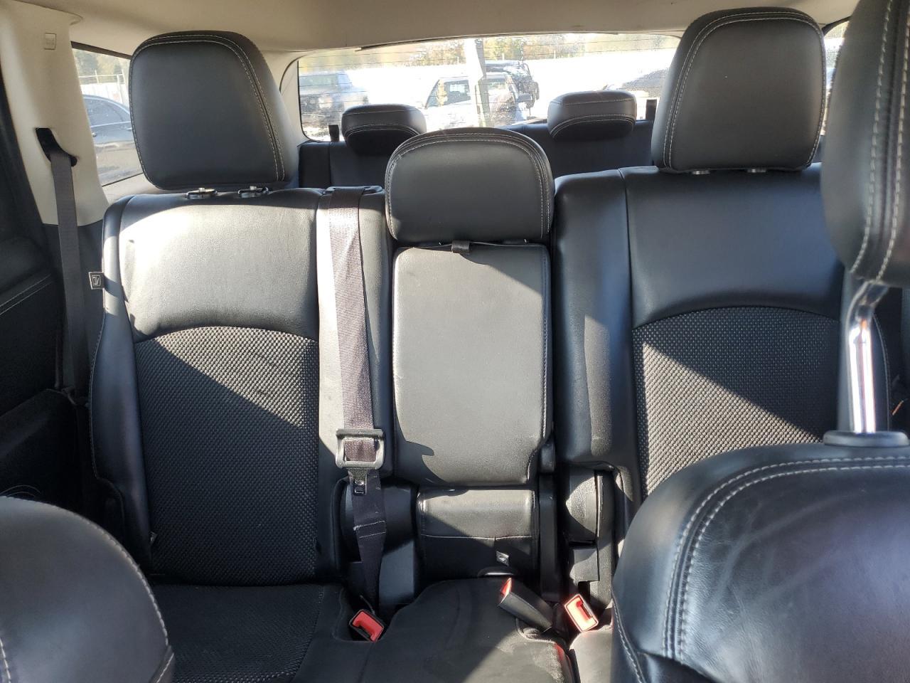 2017 Dodge Journey Crossroad - zdjęcie 10