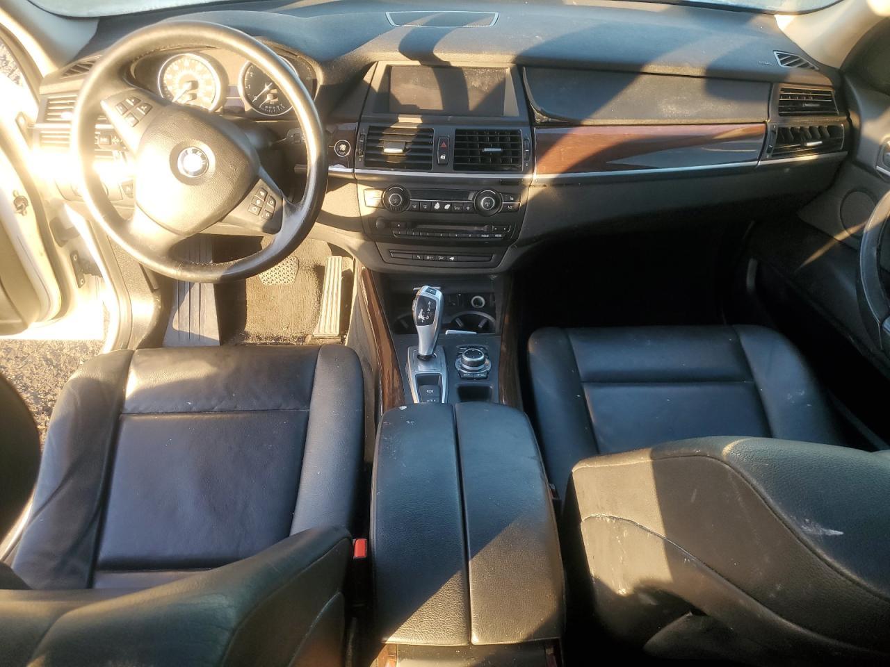 2013 BMW X5 xDrive35I - zdjęcie 8
