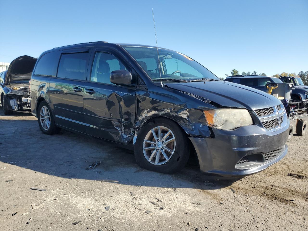 2014 Dodge Grand Caravan Sxt - zdjęcie 4