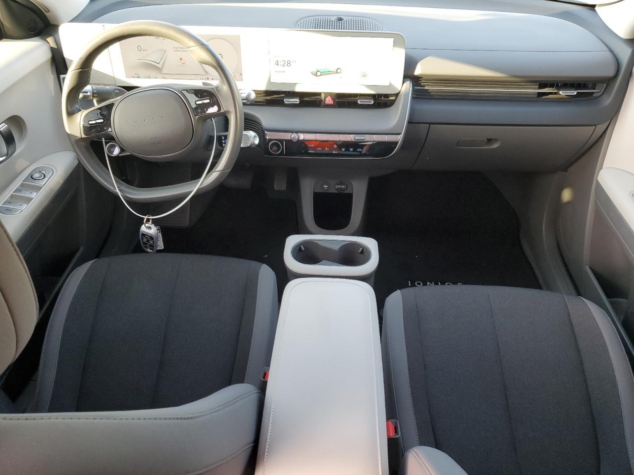 2022 Hyundai IONIQ 5 - zdjęcie 8