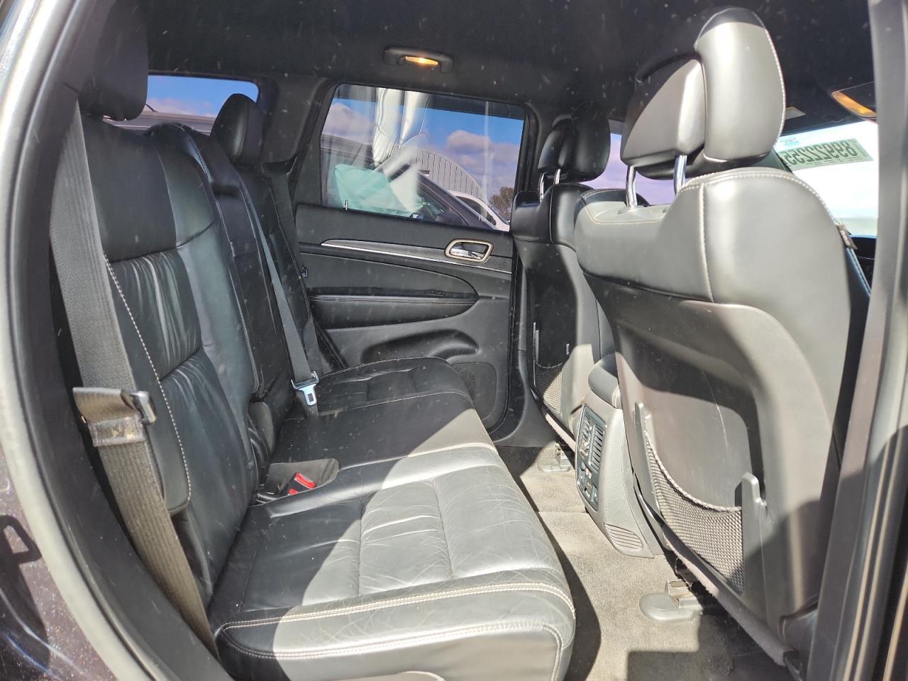 2015 Jeep Grand Cherokee Limited - zdjęcie 11