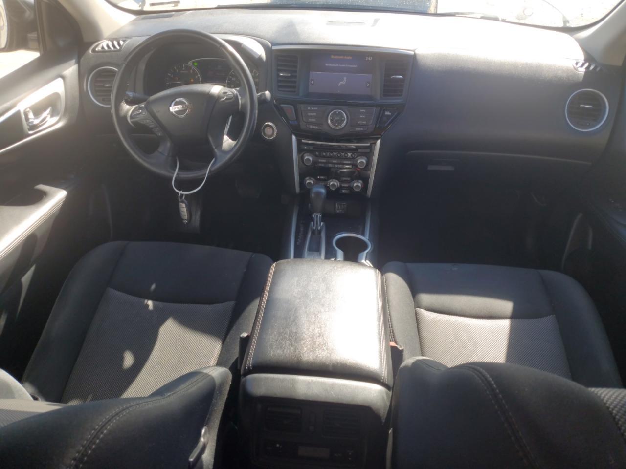 2018 Nissan Pathfinder Sv - zdjęcie 8