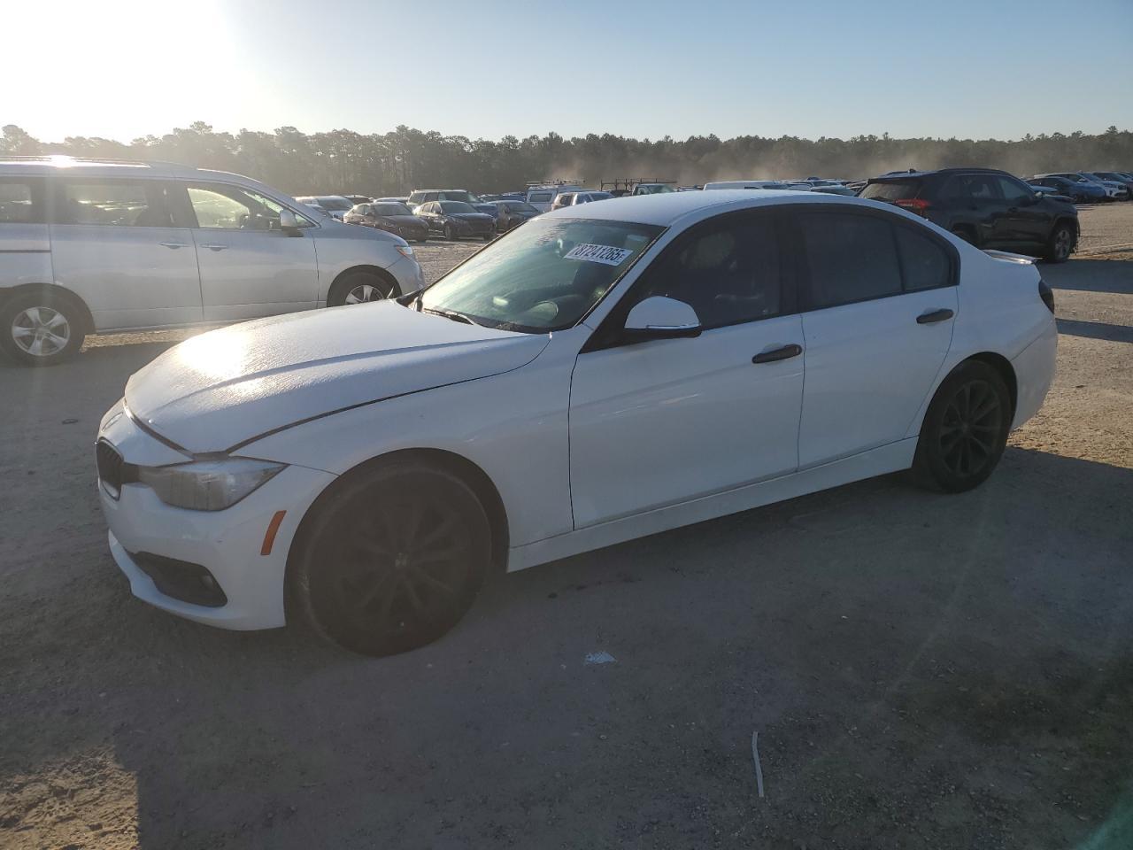 BMW Seria 3 - zdjęcie 1