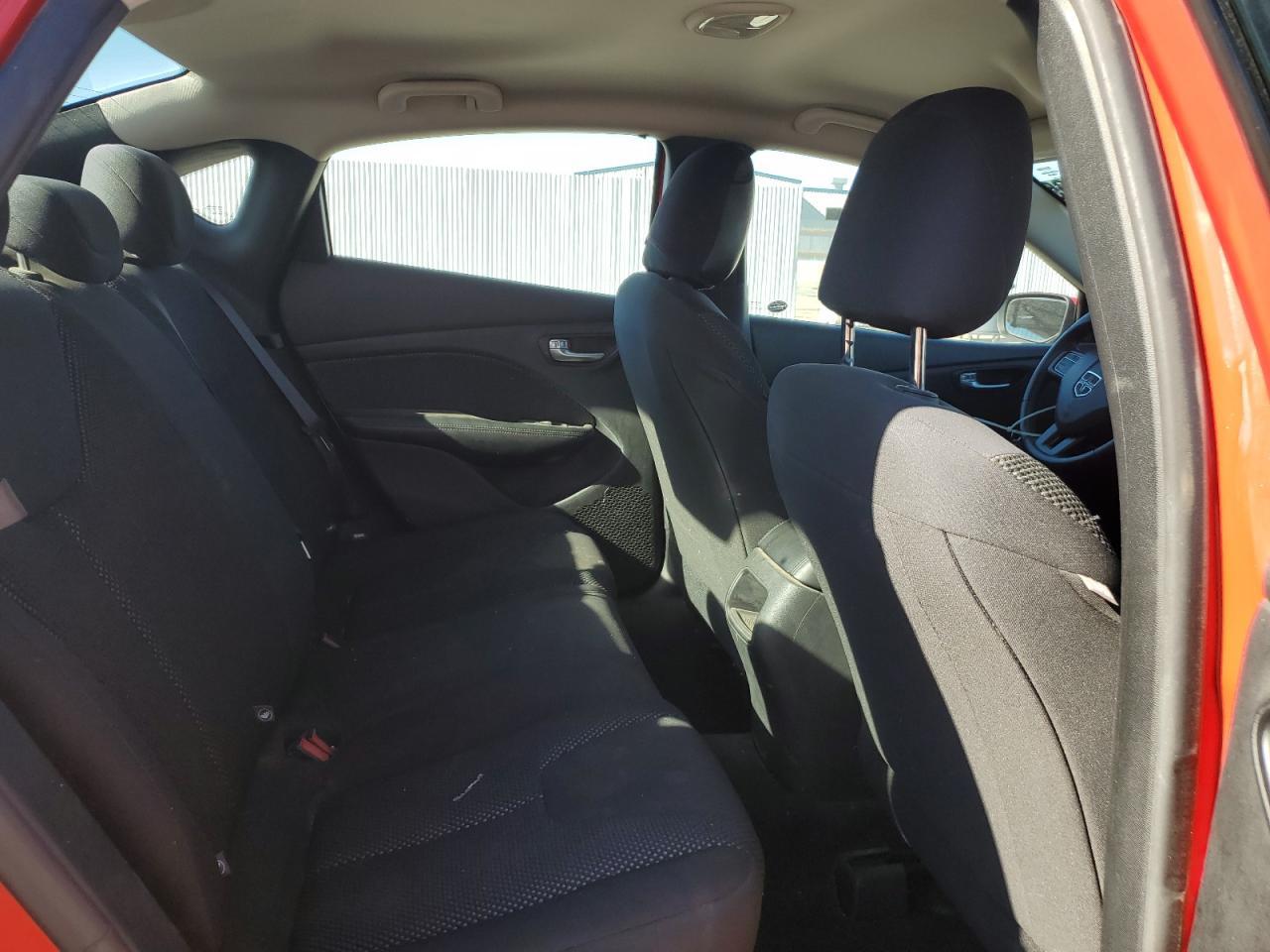 2016 Dodge Dart Sxt Sport - zdjęcie 10