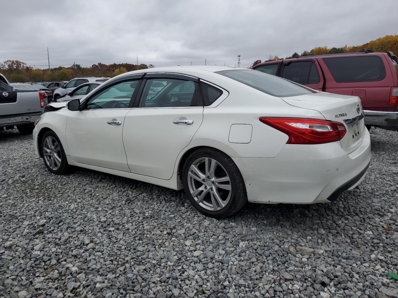 2017 Nissan Altima 3.5Sl - zdjęcie 2