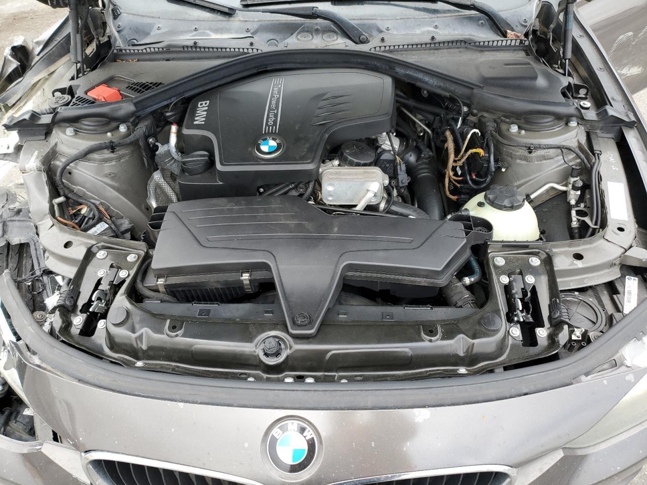 2014 BMW Seria 3 320i - zdjęcie 11