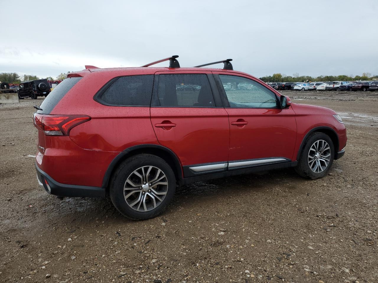 2017 Mitsubishi Outlander Se - zdjęcie 3