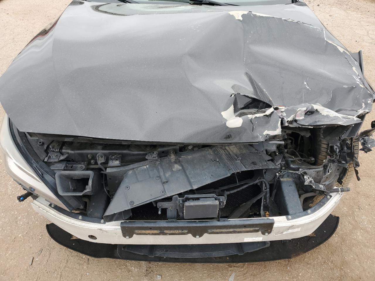 2015 Hyundai Genesis 3.8L - zdjęcie 11