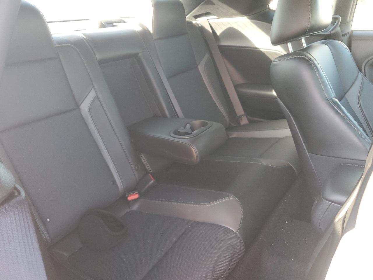 2023 Dodge Challenger Sxt - zdjęcie 10