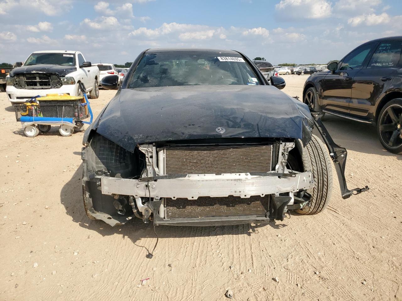 2021 Mercedes-Benz C 300 - zdjęcie 5