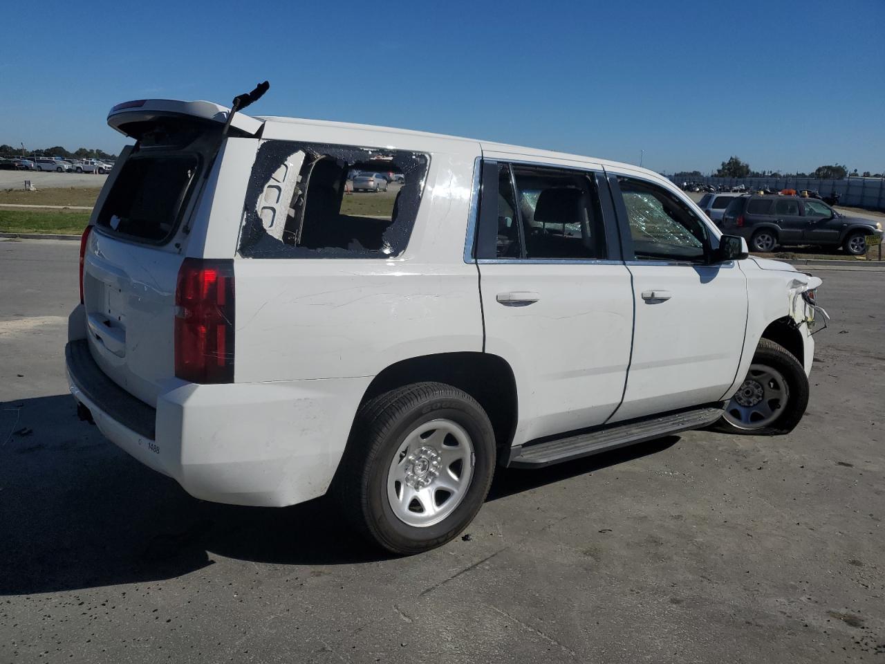 2017 Chevrolet Tahoe Police - zdjęcie 3