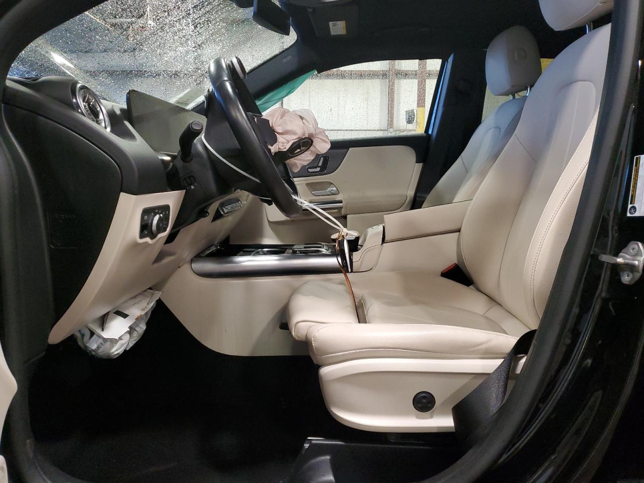 2022 Mercedes-Benz Klasa GLA - zdjęcie 7